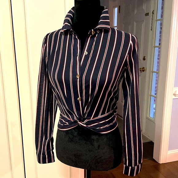 Polly & Esther Tops - EUC Striped Crop Top Polly & Esther Long-Sleeve Cute